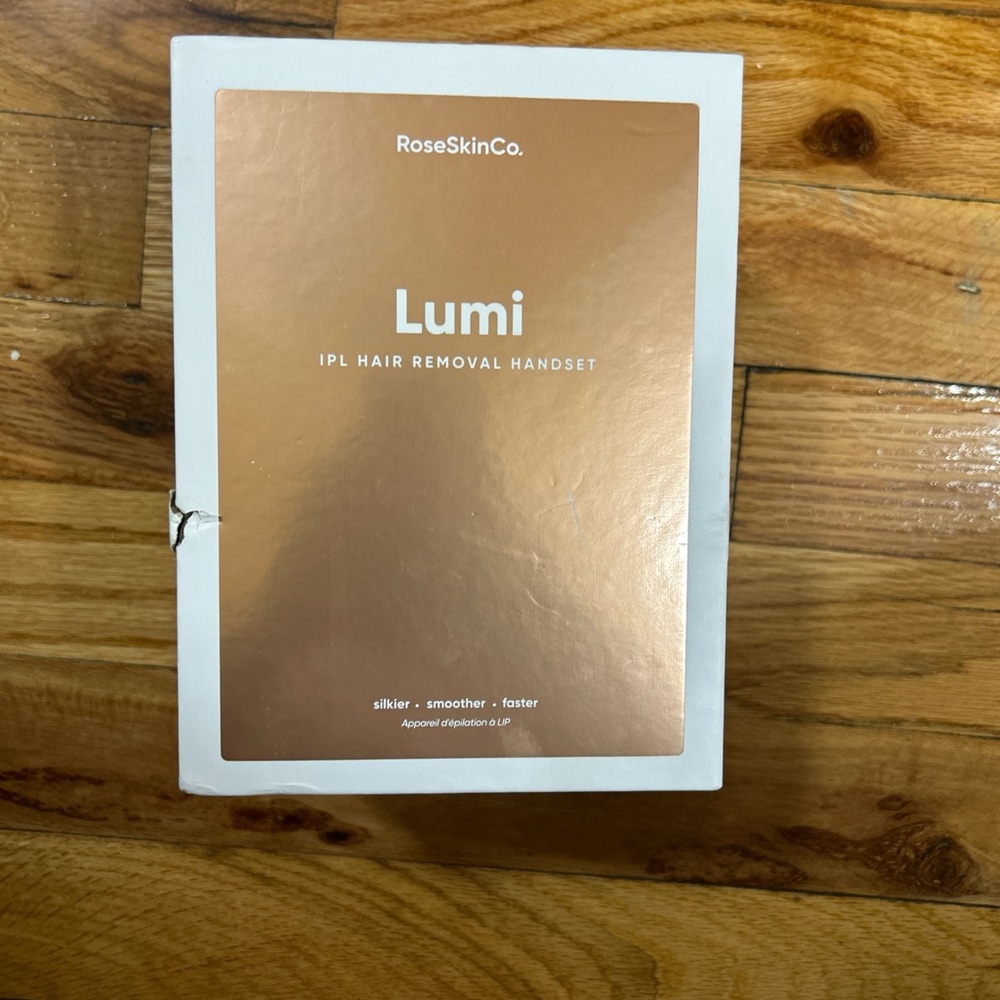 Lumi Handset by RoseSkinCo. #silkyhair #smoothhair #shave #hairremoval #ipl